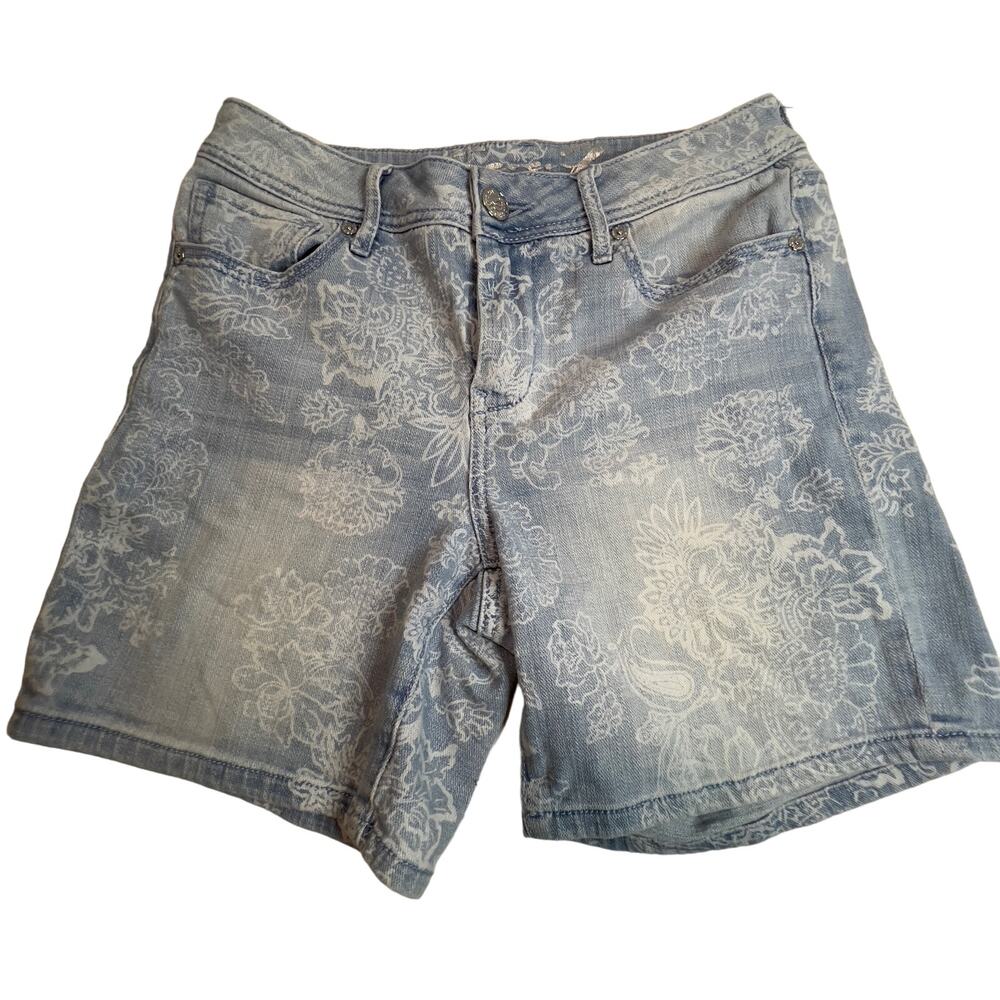 Seven7 Light Blue Faded White Outlined Floral Pattern Jean Shorts Size 6